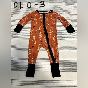 GUC Caden Lane Halloween Print Convertible Zippy Romper, Sz 0-3 Months